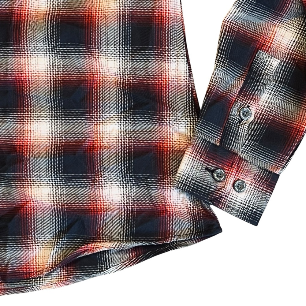 Dixxon Women’s Sz M Red Black Plaid Flannel Button Front Shirt Equalizer Casual - Picture 5 of 14
